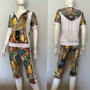 NWT WOMEN SET‎ HOODED JACKET/CAPRI ZIPPED SHORT SLEEVES LIGHTWEIGHT LOUNGEWEAR